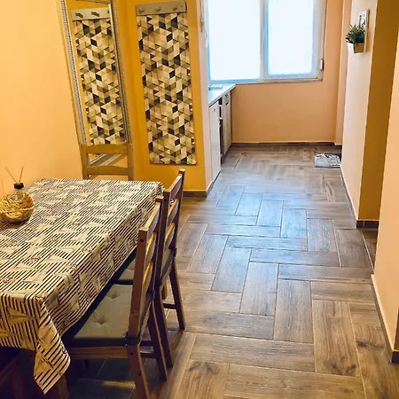 Apartment Mimi Zamardi